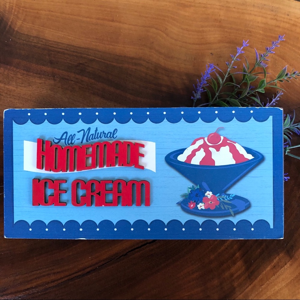 Pioneer Women Ice Cream Box Sign